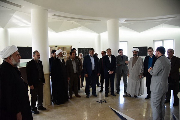 بازدید دکتر براری رییس سازمان فضایی ایران از رصدخانه امام علی (ع)